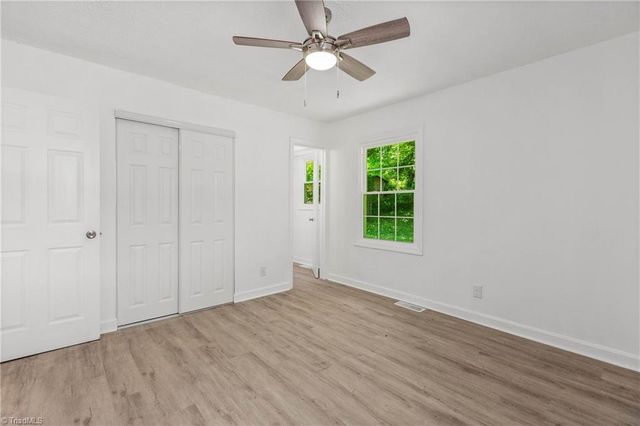 1278 Tredwell Drive, Winston-salem, NC 27103