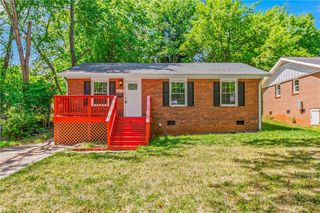 1278 Tredwell Drive, Winston-salem, NC 27103