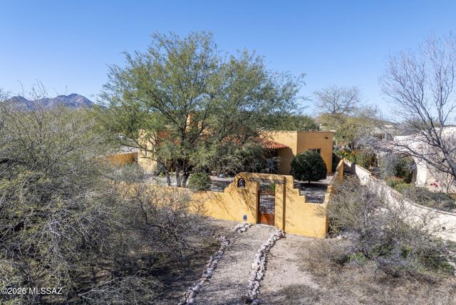 48 Calle Maria Elena, Tubac, AZ 85646