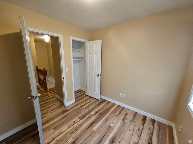 1224 E EARL WAY, Sandy, UT 84094