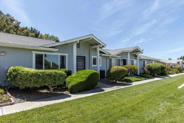 4378 Dowitcher Way, Oceanside, CA 92057