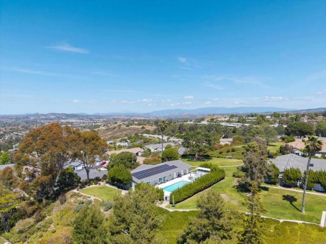 4378 Dowitcher Way, Oceanside, CA 92057