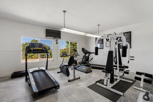 4378 Dowitcher Way, Oceanside, CA 92057