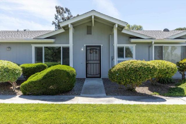 4378 Dowitcher Way, Oceanside, CA 92057
