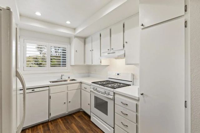 4378 Dowitcher Way, Oceanside, CA 92057