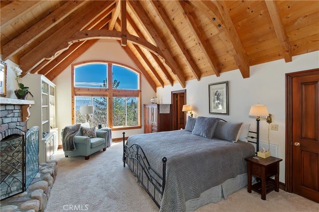 26071 Walnut Hills, Lake Arrowhead, CA 92352