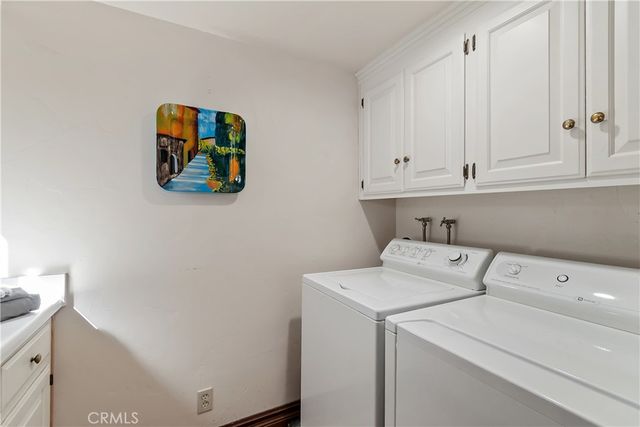 26071 Walnut Hills, Lake Arrowhead, CA 92352