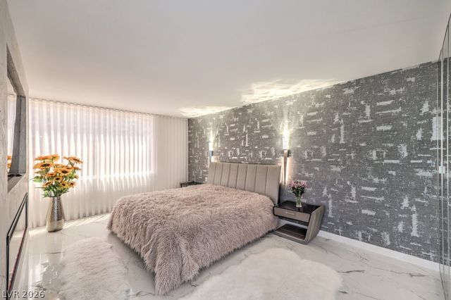 205 East Harmon Avenue 507, Las Vegas, NV 89169