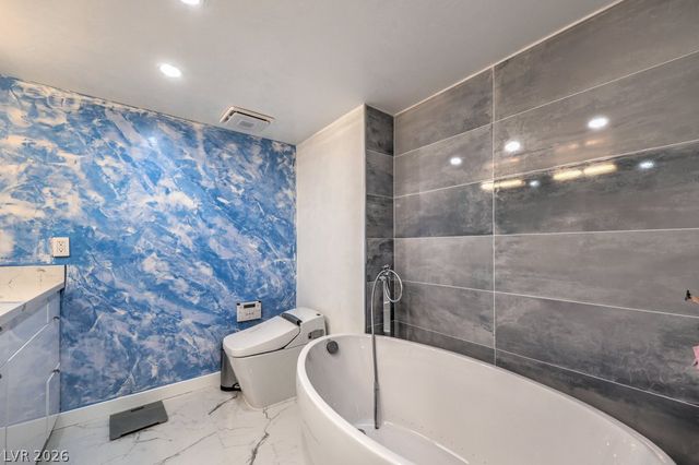 205 East Harmon Avenue 507, Las Vegas, NV 89169