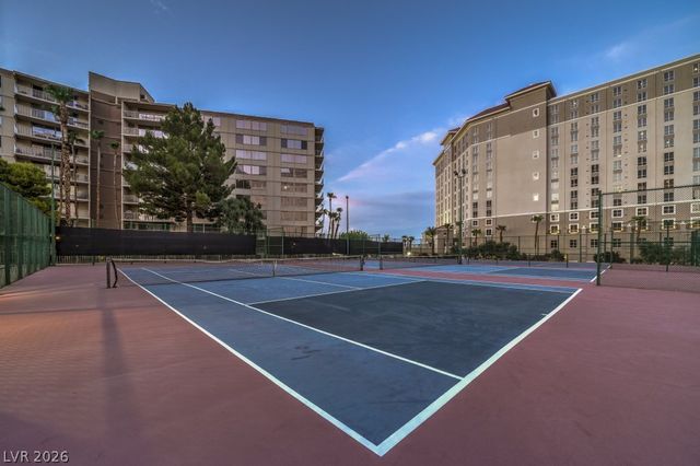 205 East Harmon Avenue 507, Las Vegas, NV 89169