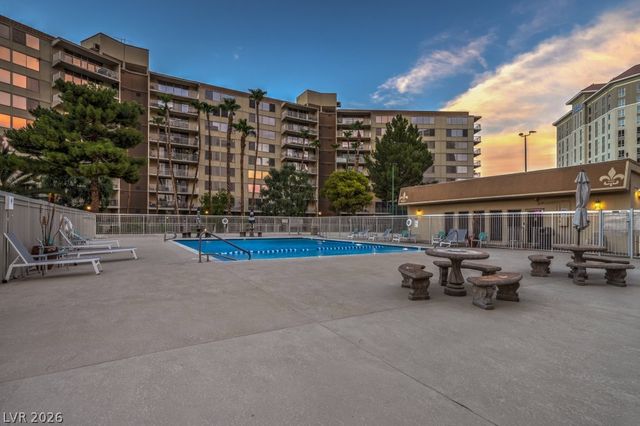 205 East Harmon Avenue 507, Las Vegas, NV 89169