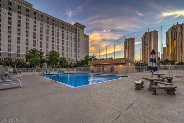 205 East Harmon Avenue 507, Las Vegas, NV 89169