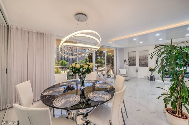 205 East Harmon Avenue 507, Las Vegas, NV 89169