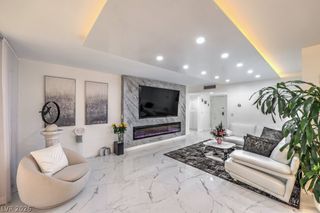 205 East Harmon Avenue 507, Las Vegas, NV 89169