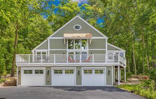 N1542 N Creekside LANE, Lake Geneva, WI 53147