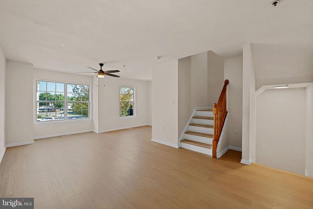 1330 HAMPSHIRE DR #7E, Frederick, MD 21702