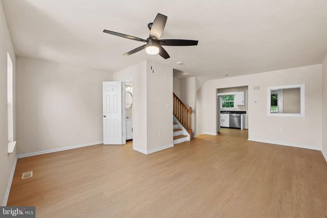 1330 HAMPSHIRE DR #7E, Frederick, MD 21702