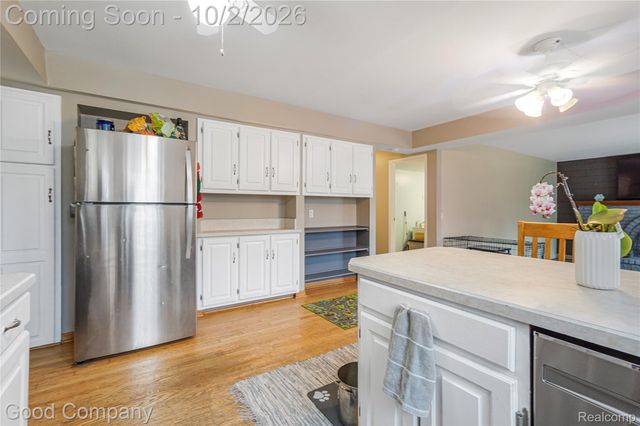 4120 Anthony Drive, Sterling Heights, MI 48310