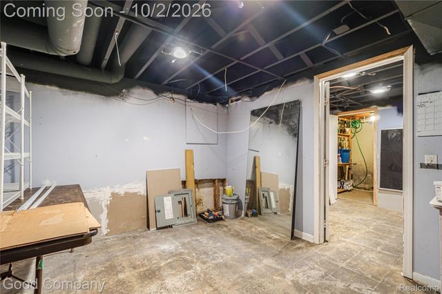 4120 Anthony Drive, Sterling Heights, MI 48310