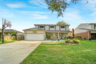 4120 Anthony Drive, Sterling Heights, MI 48310