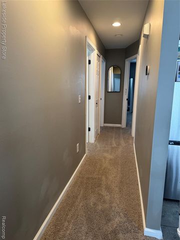 23011 Violet Street, Saint Clair Shores, MI 48082