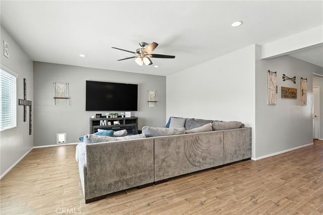 28735 Ivy Springs Way, Murrieta, CA 92563