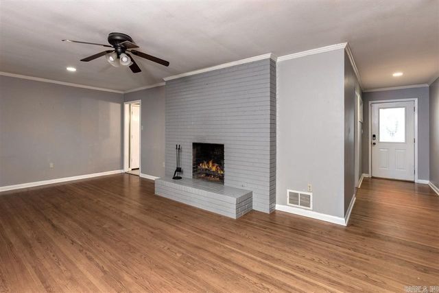 5031 Lakeview Road, North Little Rock, AR 72116