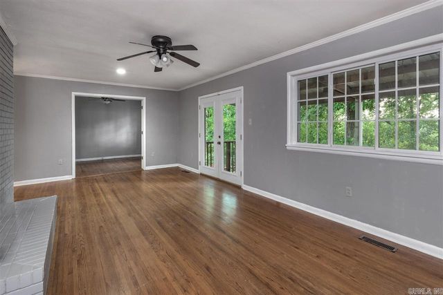 5031 Lakeview Road, North Little Rock, AR 72116