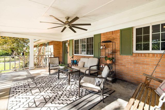 5031 Lakeview Road, North Little Rock, AR 72116