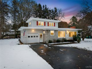 105 Herman Drive, Clay, NY 13212