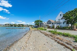 158 Cadish Ave, Hull, MA 02045