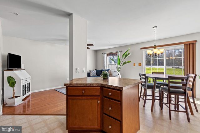 125 CEDAR RUN DR, York, PA 17404