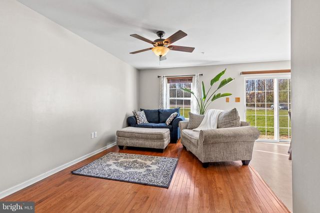 125 CEDAR RUN DR, York, PA 17404