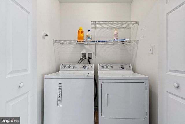 125 CEDAR RUN DR, York, PA 17404