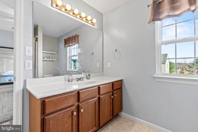 125 CEDAR RUN DR, York, PA 17404