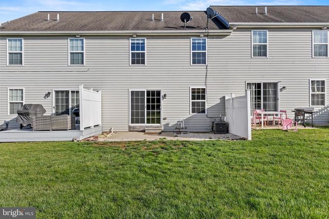 125 CEDAR RUN DR, York, PA 17404