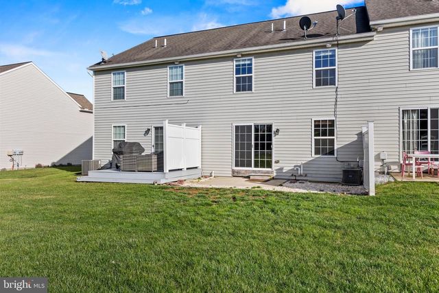 125 CEDAR RUN DR, York, PA 17404
