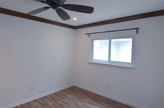 2406 Redbrook Court, Arlington, TX 76014