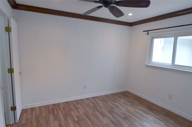 2406 Redbrook Court, Arlington, TX 76014