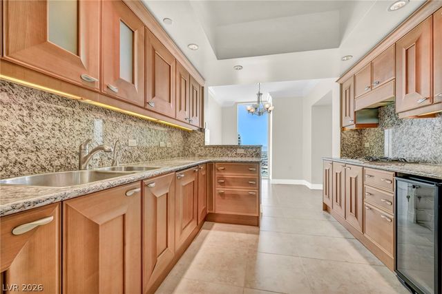 2777 Paradise Road 2404, Las Vegas, NV 89109