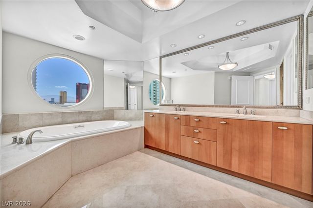 2777 Paradise Road 2404, Las Vegas, NV 89109