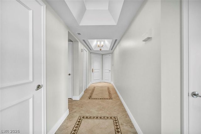 2777 Paradise Road 2404, Las Vegas, NV 89109