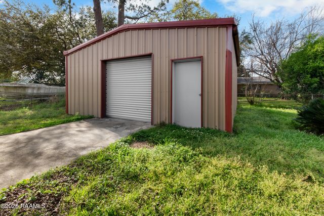 930 Roberta Street, New Iberia, LA 70560
