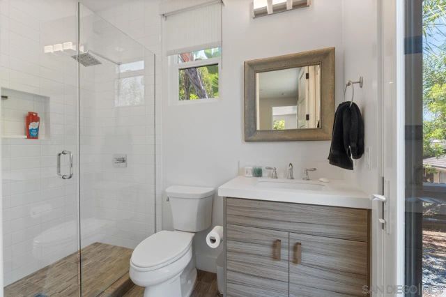 1180 Devonshire Dr, Encinitas, CA 92024