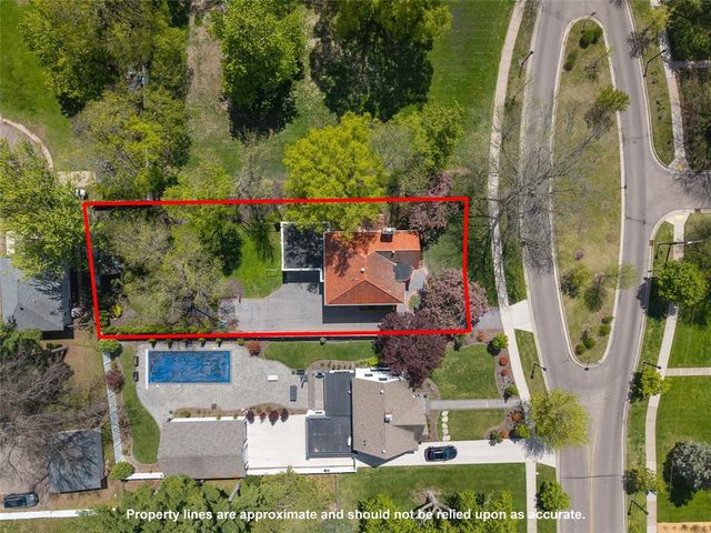 1435 Park Avenue, Eau Claire, WI 54701
