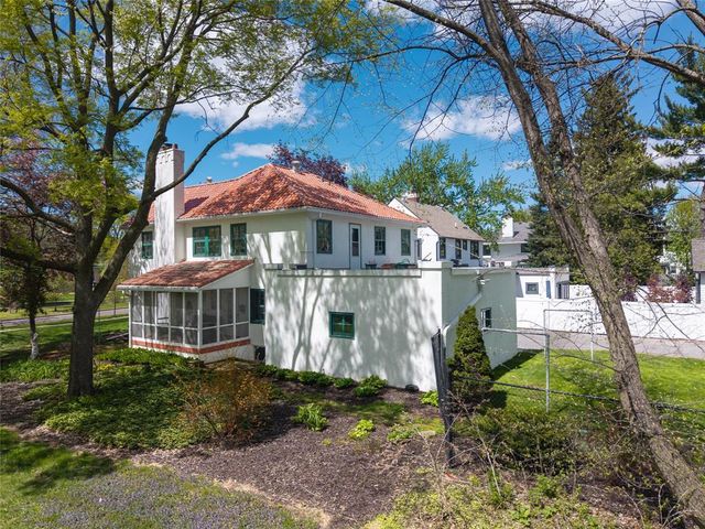 1435 Park Avenue, Eau Claire, WI 54701