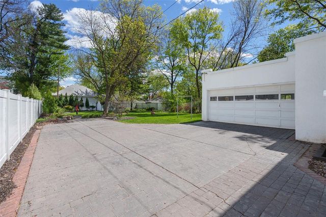 1435 Park Avenue, Eau Claire, WI 54701