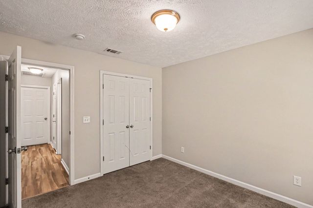 8469 Lawson Dr, Antioch, TN 37013