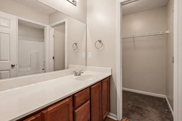 8469 Lawson Dr, Antioch, TN 37013