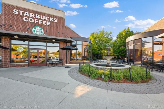 22123 W VILLAGE Drive, Dearborn, MI 48124